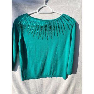 Drapers and diamonds. Petites Women’s Sweater PS green sequence stretch round ne